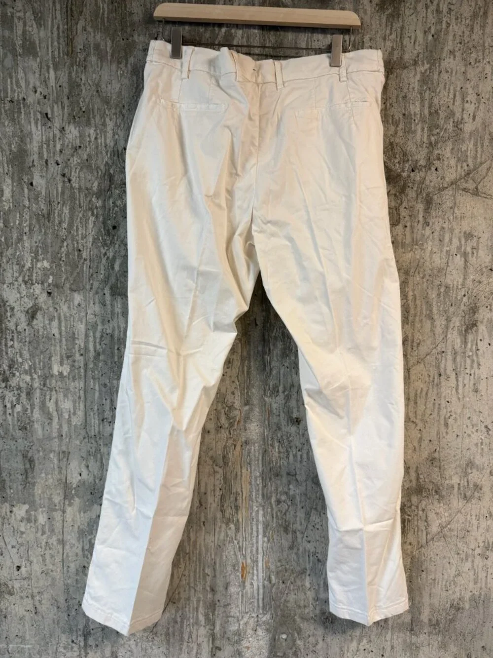 BERWICH Men's Morello Elax GD Slim Fit Chino Pants Size 52 in Ecru